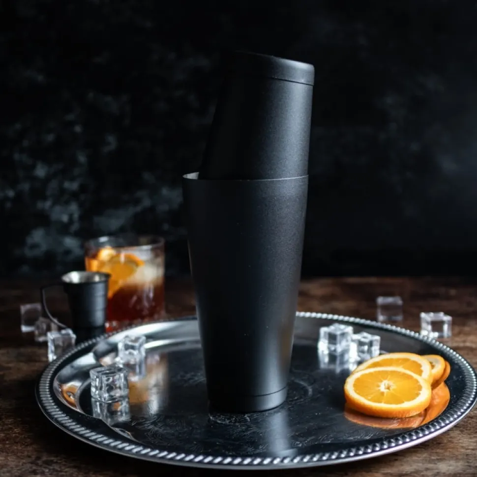Shaker do drinków TIN TIN czarny, kubek i szklanica ze stali nierdzewnej 840 i 600 ml