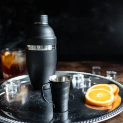 Shaker trzyczęściowy z sitkiem czarny 500 ml