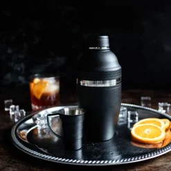 Shaker trzyczęściowy z sitkiem czarny 500 ml